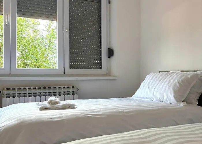 Melanie's Center شقة *