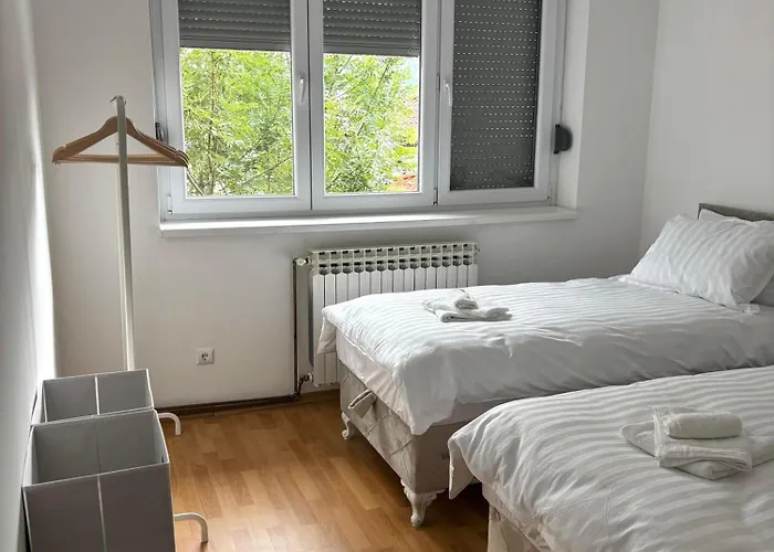 شقة Melanie's Center *